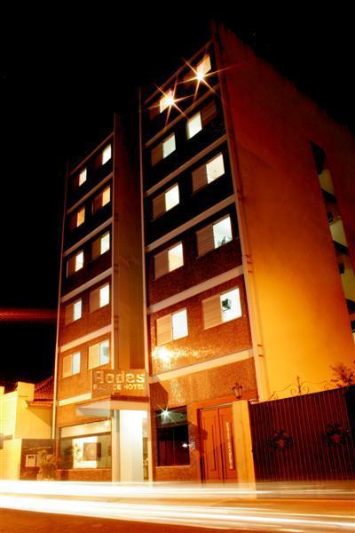 Rodes Palace Hotel Patrocínio Exterior foto